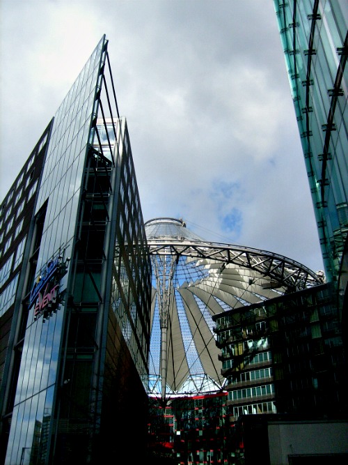Sony Plaza